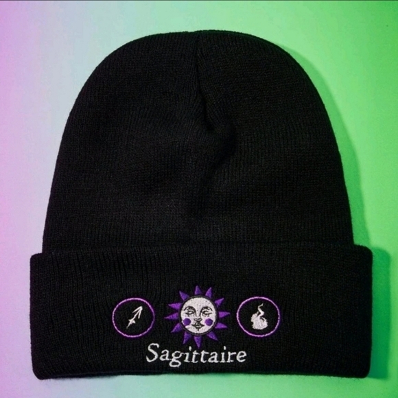 Sagittarius ✦ Zodiac Bundle ✦ Hat, Bracelet, Keychains, Foil Sticker, Hair Tie - Picture 11 of 16